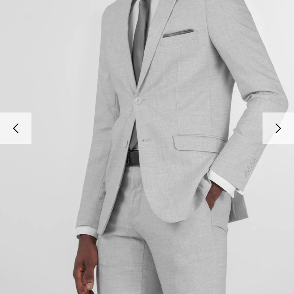 Men's Two Button Suit in Glacier Grey